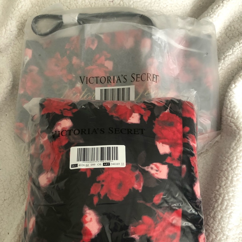 Victoria Secret shepra blanket and tote combo